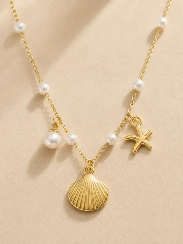 Gold irregular pearl pendant necklace with paperclip chain