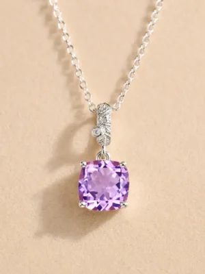 925 sterling silver purple crystal pendant necklace close up